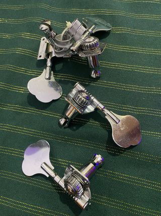 Clavijas para Bajo ( Fender )