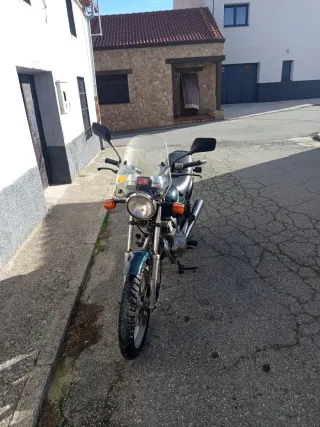 Honda CB250
