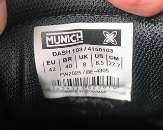 Zapatillas hombre Munich talla 42 (A ESTRENAR)