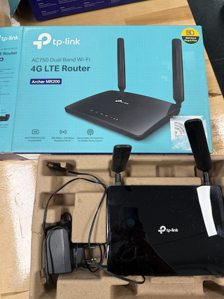 TP-Link AC750 4G LTE Router Archer MR200