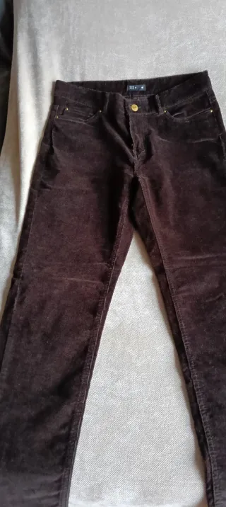 Lote 4 pantalones pana fina elásticos