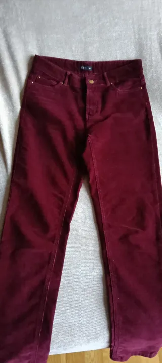 Lote 4 pantalones pana fina elásticos