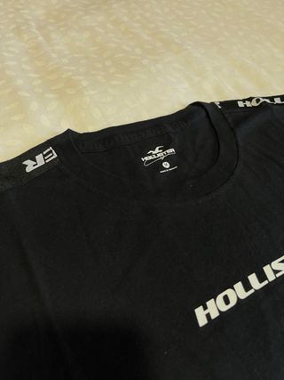 Camiseta Hollister Negra