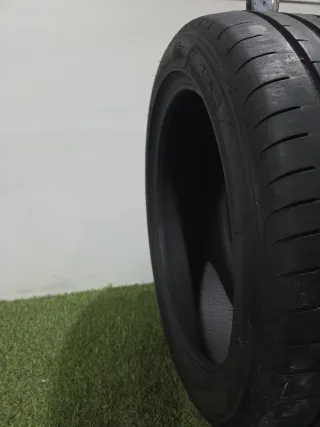 255 40 18 99Y GOODYEAR EAGLE F1 ASYMMETRIC 3