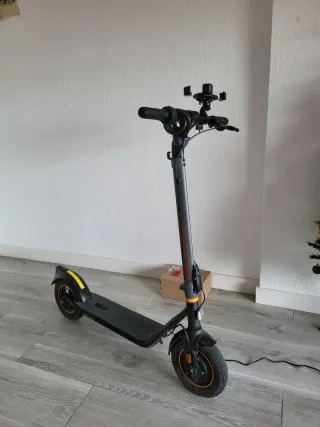 Patinete Eléctrico Cecotec. Bongo D30 XL