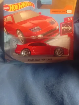 Coche Hot Wheels Nissan 300ZX Rojo