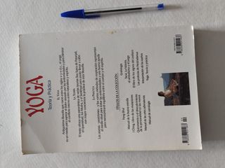 Yoga: Teoría y Práctica (Saber Más) (Spanish Ed...
