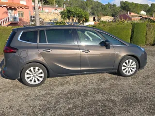Opel Zafira Tourer 7 Plazas 2.0 Diesel 170CV