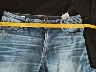 Pantalón vaquero azul