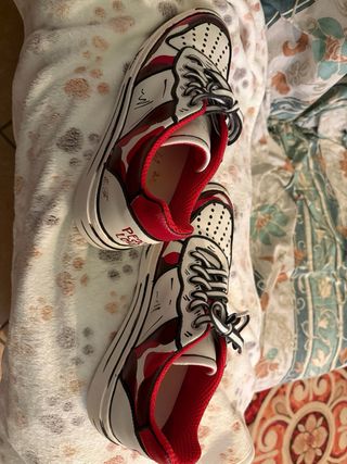 Scarpe Passi d'Autore stile fumetto