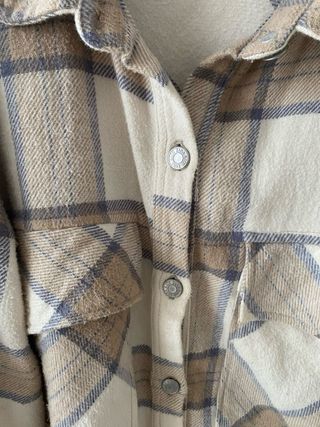 Camisa niña Zara en buen estado. Talla 140