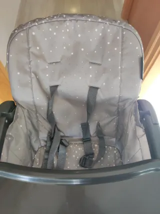 Trona plegable gris estrellas