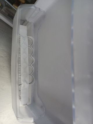 Nevera saivod practicamente nueva