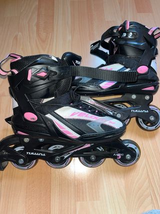 Patines en línea negros y rosas talla ajustable