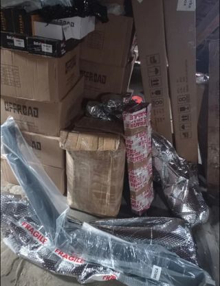 Compresor Aire Bicilíndrico 300L/Min 12V Rojo