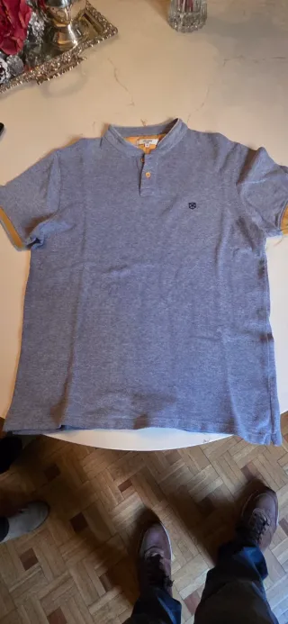 Camiseta Jack & Jones gris talla M