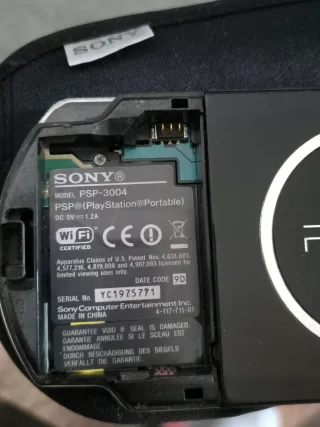 Lote PSP 3004 Negra + 25 Juegos