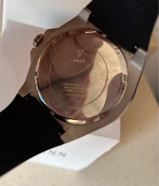 Reloj Guess Hombre Negro y Plateado