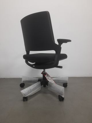 Silla INTERSTUHL MOVYis3 nuova a estrenar