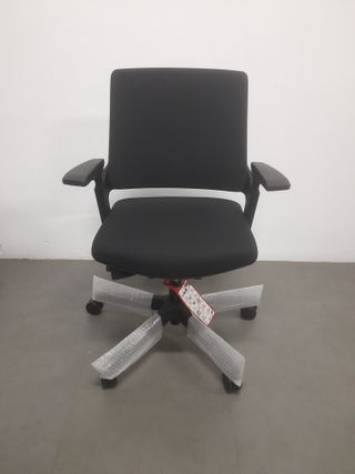 Silla INTERSTUHL MOVYis3 nuova a estrenar