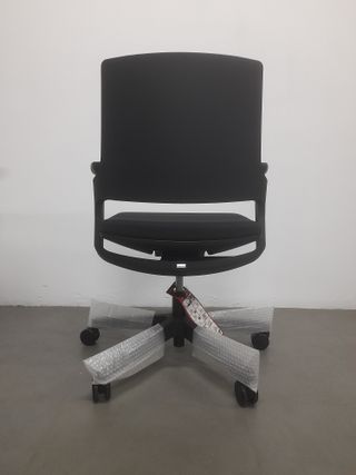 Silla INTERSTUHL MOVYis3 nuova a estrenar