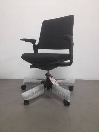 Silla INTERSTUHL MOVYis3 nuova a estrenar