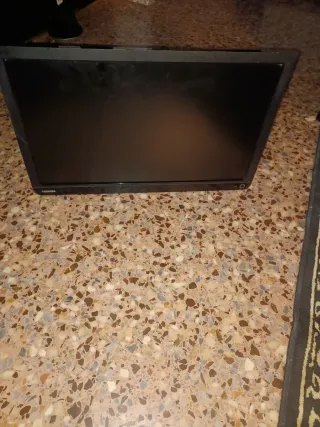 Televisor Toshiba Negro de 22 pulgadas