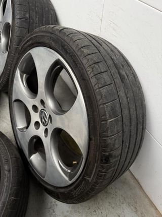 Llantas Volkswagen 18 pulgadas  5x112 Originales