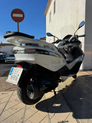 Piaggio X10 350cc