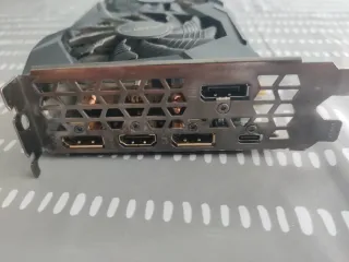 Gigabyte RTX 2070 Tarjeta Gráfica (negociable)