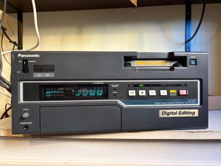 Grabador DVCPRO AJ-D455 Panasonic