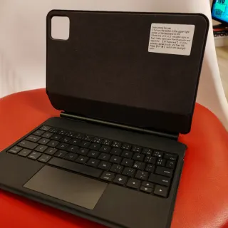 Xiaomi Pad 6 con Teclado Tipo Magic Keyboard