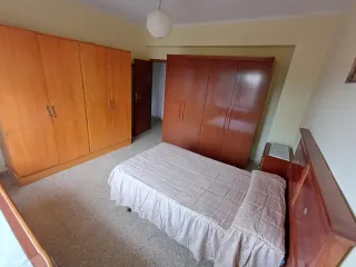 Piso C/ Viena (super céntrico)