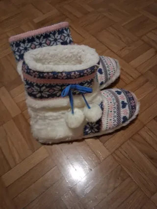 Zapatillas de casa polar sin estrenar