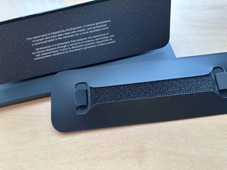 Apple Watch 45mm. Black Unity Braided Solo Loop 7