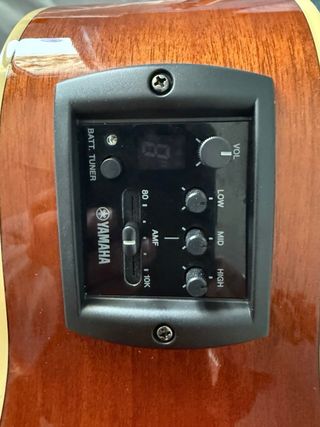 Guitarra Acústica Yamaha CPX 700 II SDB