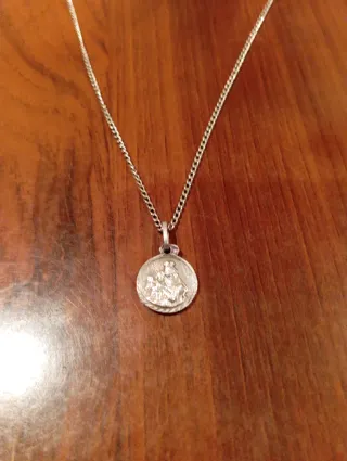 Cadena de plata con colgante
