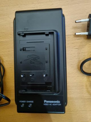 Caricabatterie Panasonic Video AC Adapter
