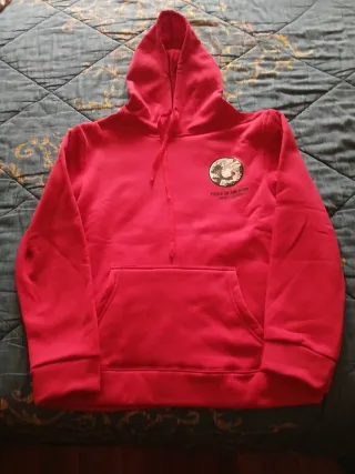 Sudadera polar roja con logo