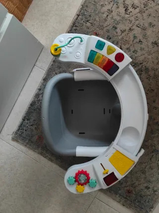 Asiento y elevador Infantino 3 en 1