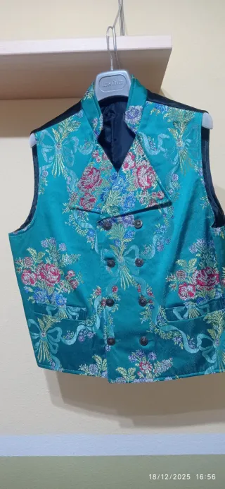 Chaleco Baturro Bordado Multicolor