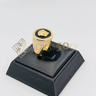 SELLO REDONDO ONIX MEDUSA. Oro 18k.