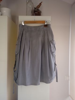 Falda midi cargo Adolfo Domínguez azul grisáceo