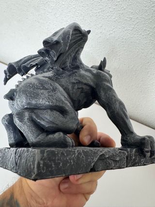 GRAN FIGURA GÁRGOLA GÓTICA PIEDRA ARTIFICIAL 800gr