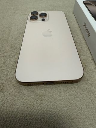iPhone 16 Pro Max 512GB Dorado