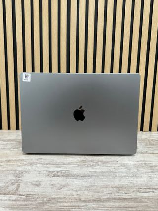 MacBook Pro 16" 2021 M1 PRO 16gb 512gb SSD