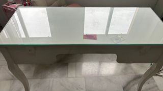 Mesa escritorio/tocador blanco con cristal