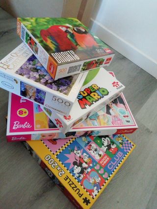 Lote 5 Puzzles: Mickey, Barbie, Super Mario