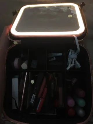 Neceser Niceland rosa con luz