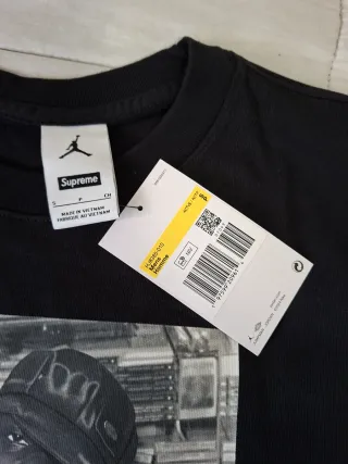 Camiseta Supreme Jordam Biggie Negra S